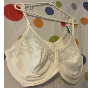 NWT Lilyette Cream Color Underwire Bra Size 44DDD